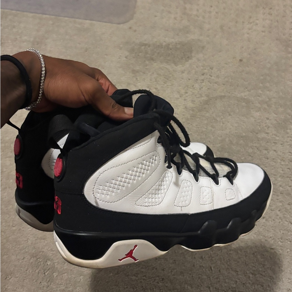 Jordan 9 Retro